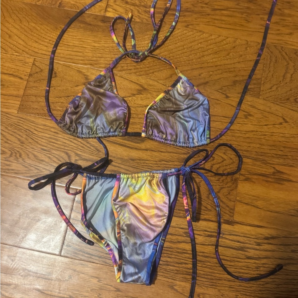Kim Shui Revolve Multicolor Bikini Set